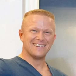 Chiropractor Schaumburg IL Justin Linker